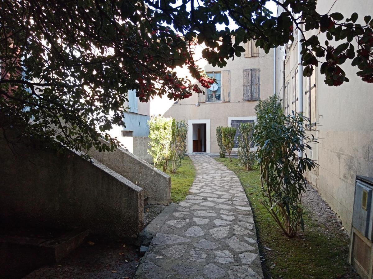 Studio Calme Apartamento Carcasona Exterior foto